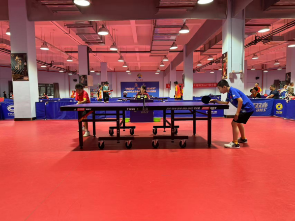 他还只是 他还只是